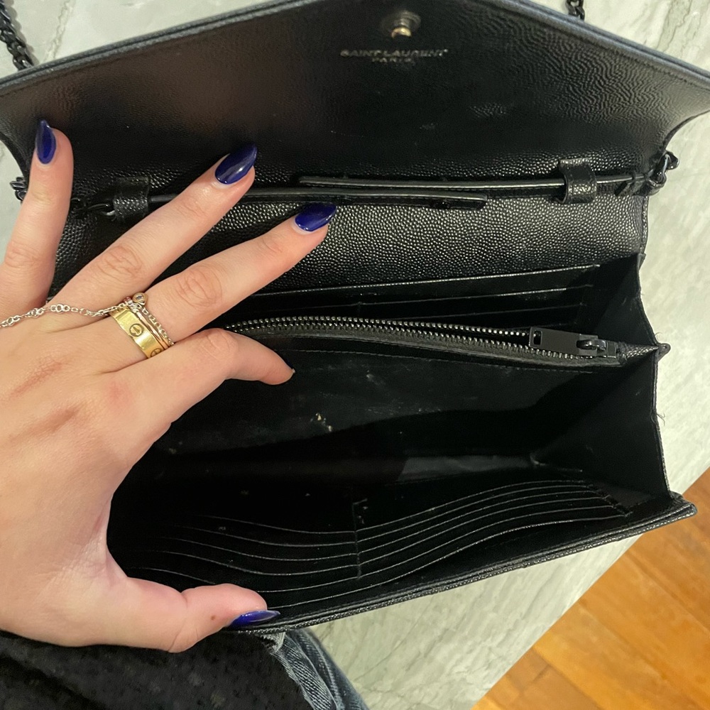 YSL black on black envelope handbag - Picture 4 of 13